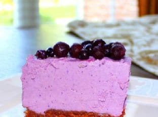 Raw Vegan Blueberry Chocolate Crust "Cheesecake