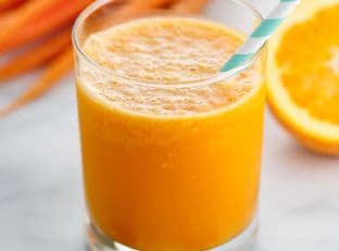 Orange Carrot Ginger Smoothie with Turmeric